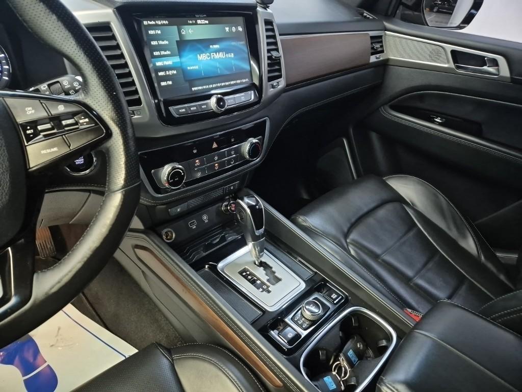 Ssangyong Rexton - Vista 10