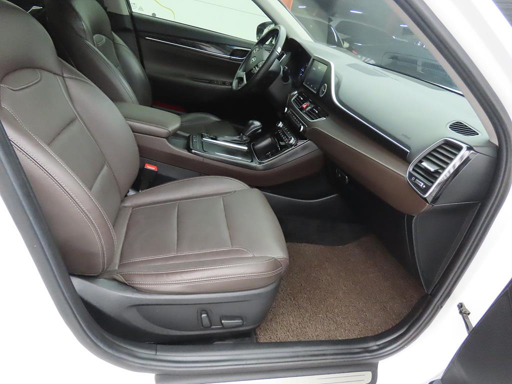 HYUNDAI Grandeur - Vista 7