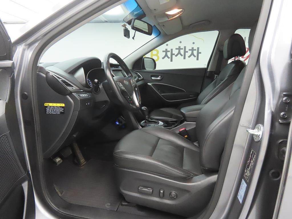 HYUNDAI Santa Fe - Vista 5