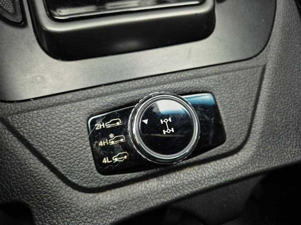 Ssangyong Rexton 2020 Blanco - Importación desde Corea - HF Imports Iquique - Foto 16