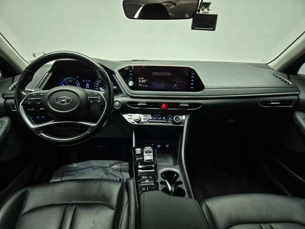 HYUNDAI Sonata - Vista 7