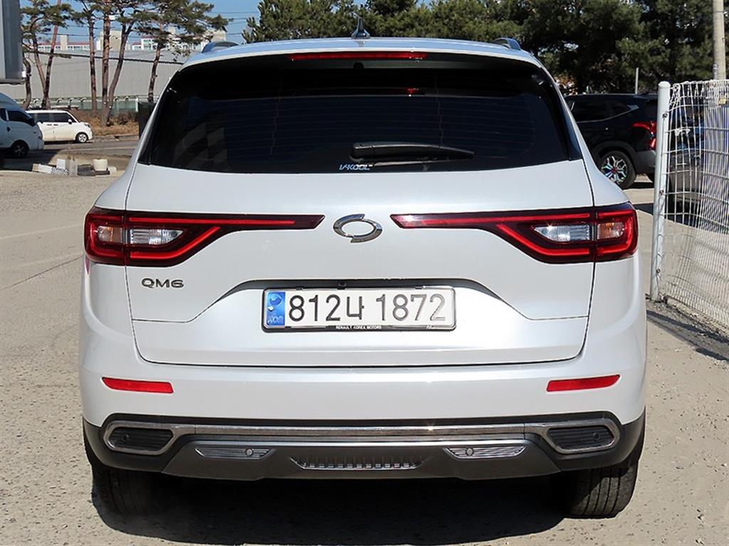 SAMSUNG QM6 - Vista 4