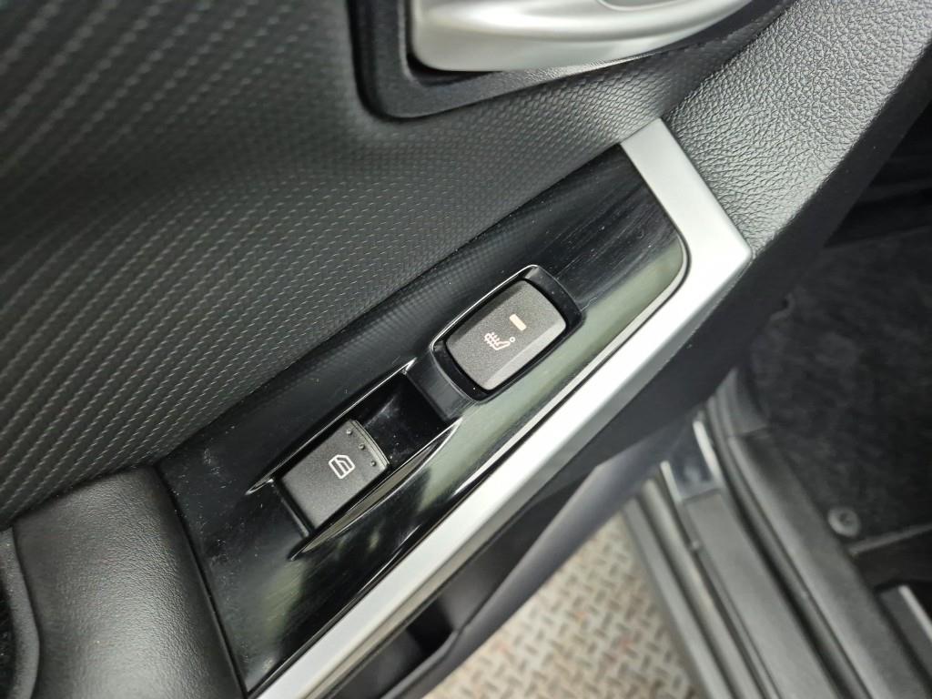 Ssangyong Korando 2018 Negro - Importación desde Corea - HF Imports Iquique - Foto 18