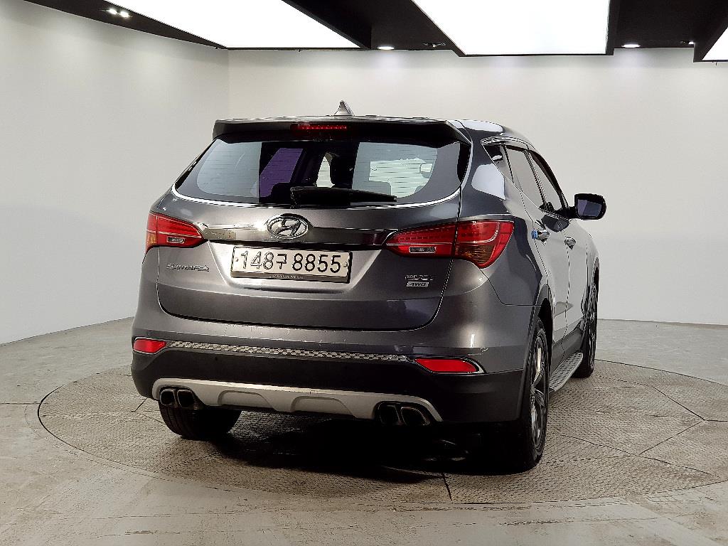 HYUNDAI Santa Fe - Vista 3