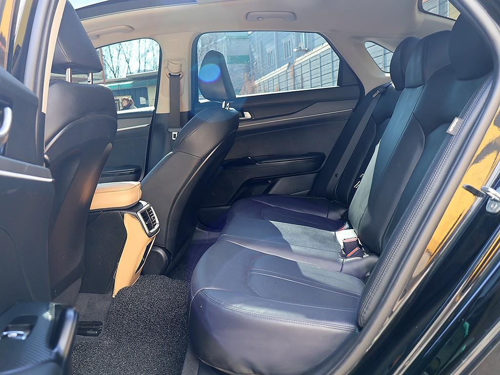 KIA K5 2022 Negro - Importación desde Corea - HF Imports Iquique - Foto 12