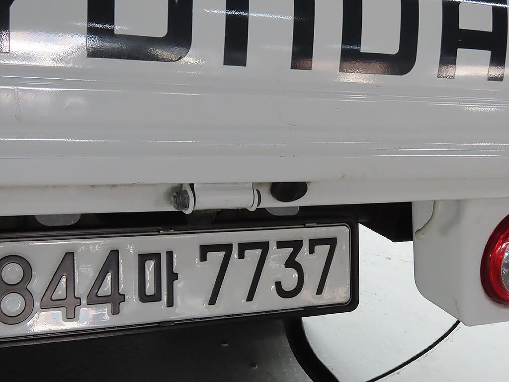 Small Truck Cargo (small) 2023 Blanco - Importación desde Corea - HF Imports Iquique - Foto 8
