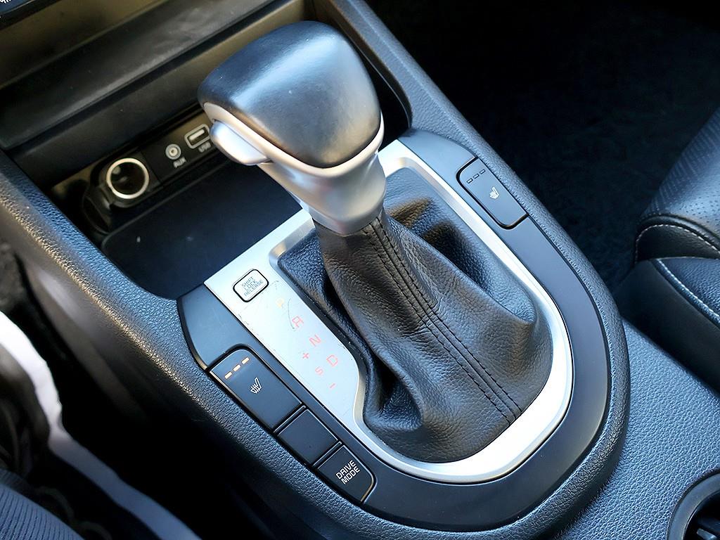 KIA K3 2021 the color of pearl - Importación desde Corea - HF Imports Iquique - Foto 7