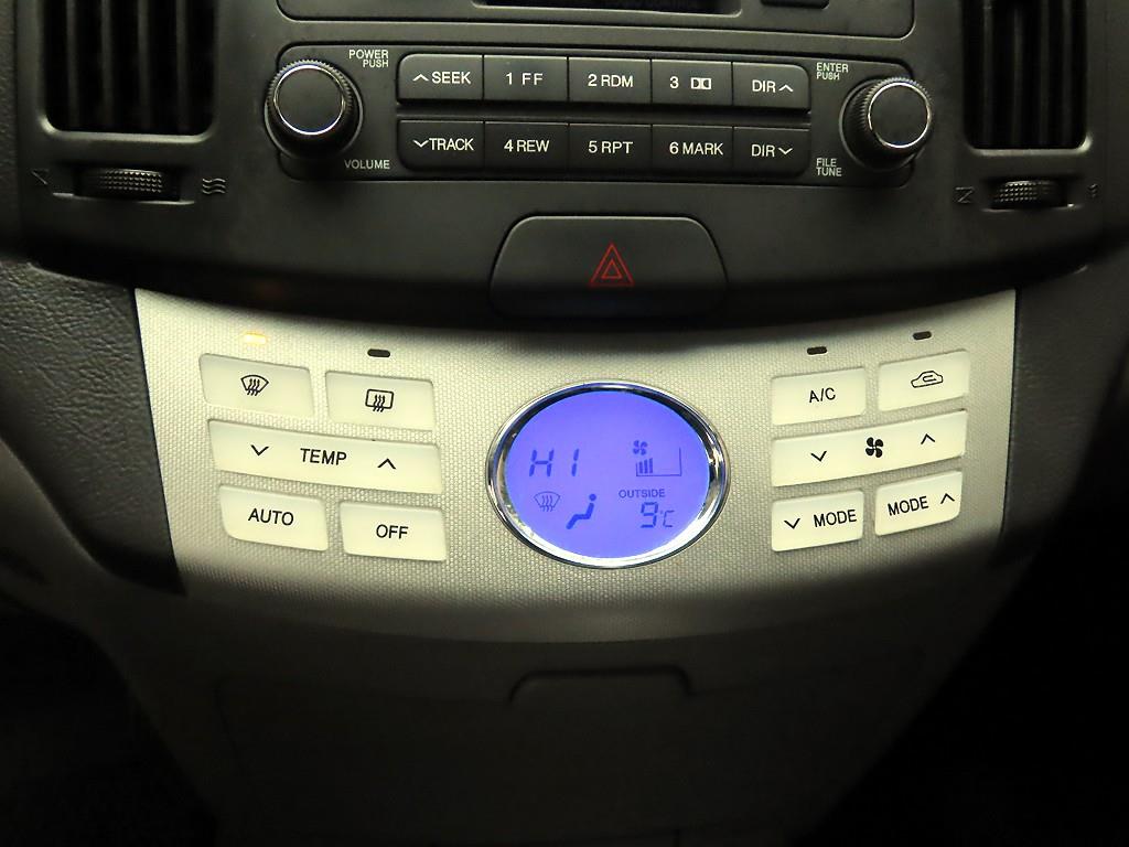 HYUNDAI Avante - Vista 9