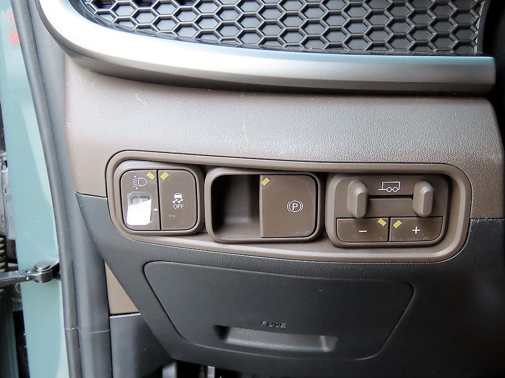 KIA Tasman - Vista 12