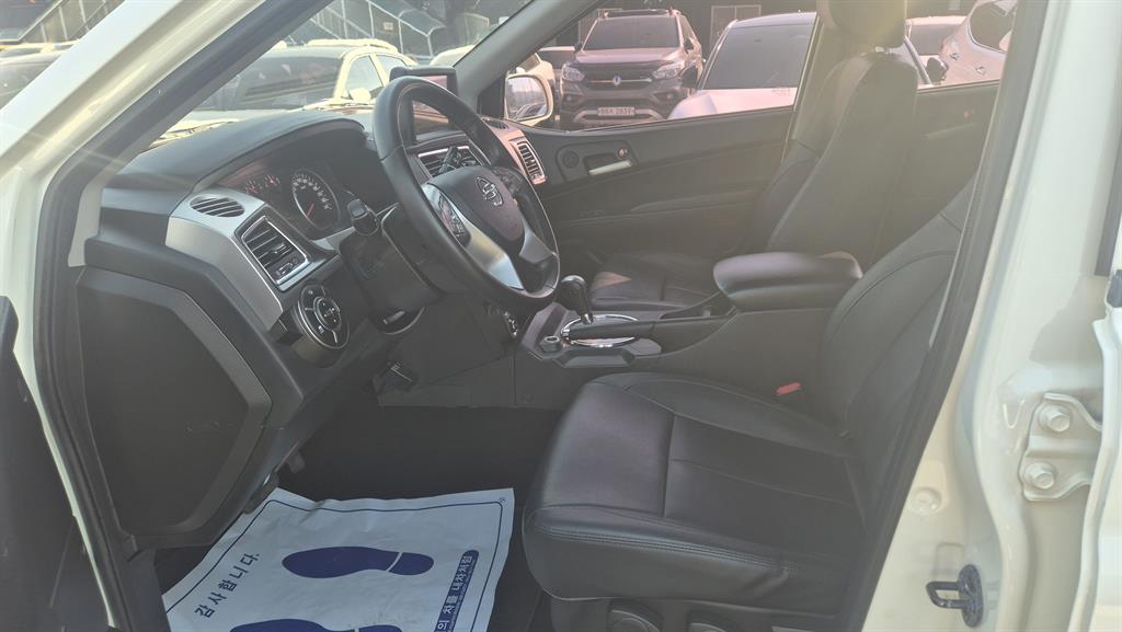 Ssangyong Korando 2018 Blanco - Importación desde Corea - HF Imports Iquique - Foto 14