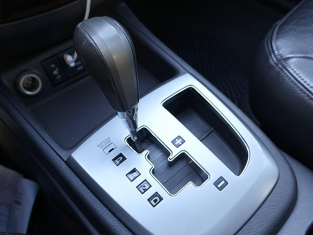 HYUNDAI Santa Fe 2011 Blanco - Importación desde Corea - HF Imports Iquique - Foto 7