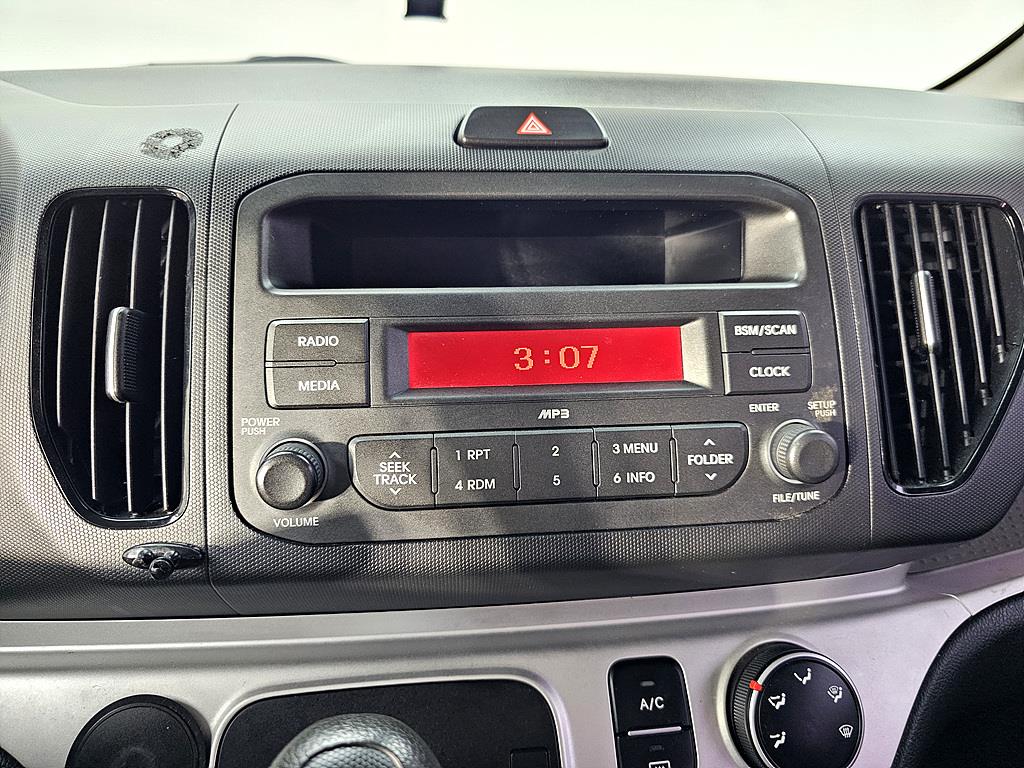 KIA Ray 2016 Negro - Importación desde Corea - HF Imports Iquique - Foto 15