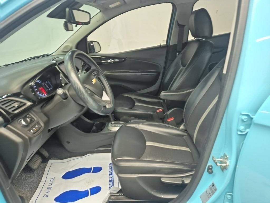 Chevrolet Spark - Vista 11