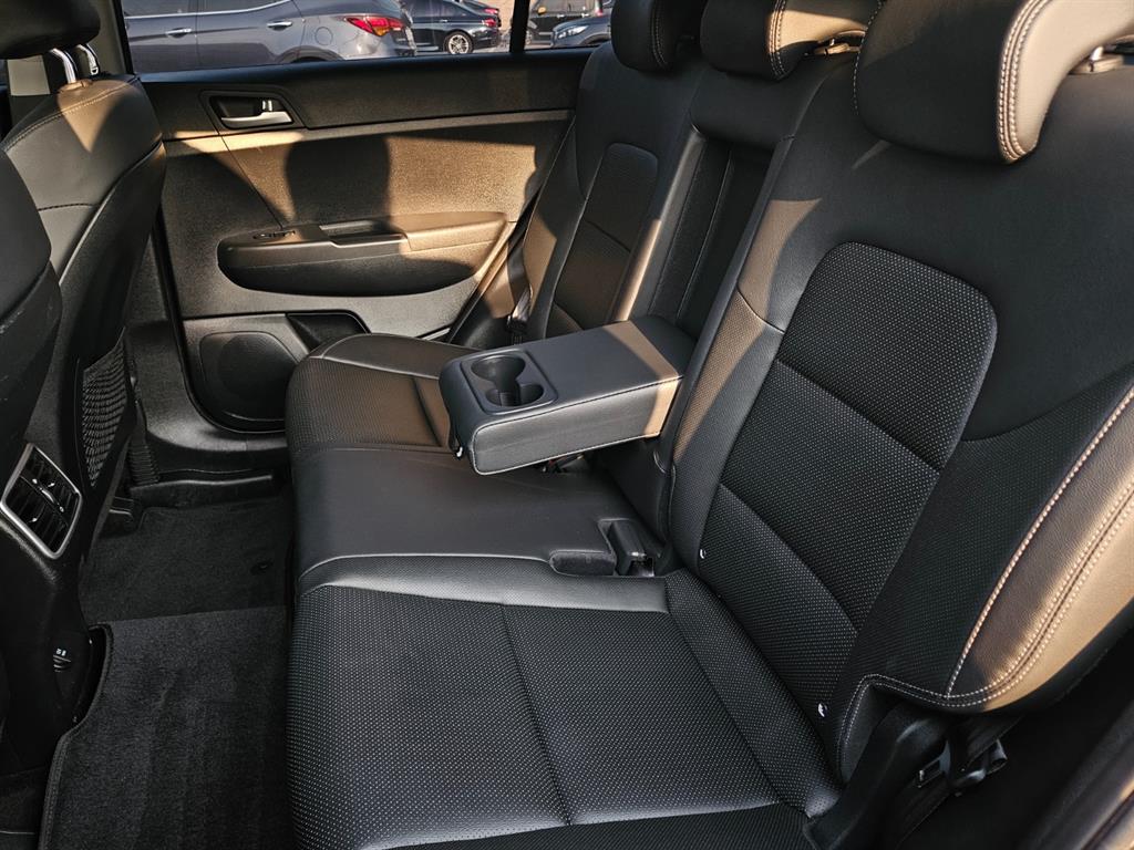 KIA Sportage - Vista 9