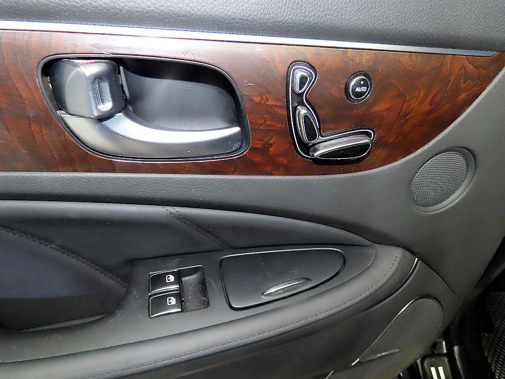 HYUNDAI Equus 2015 Negro - Importación desde Corea - HF Imports Iquique - Foto 15