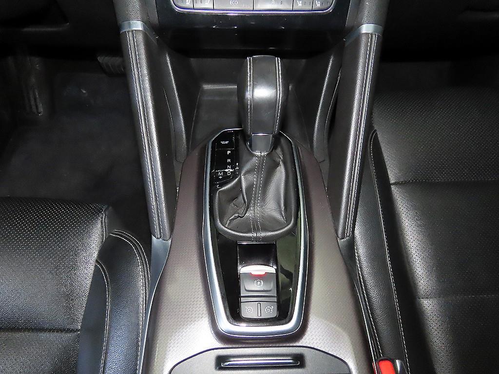 SAMSUNG QM6 - Vista 12