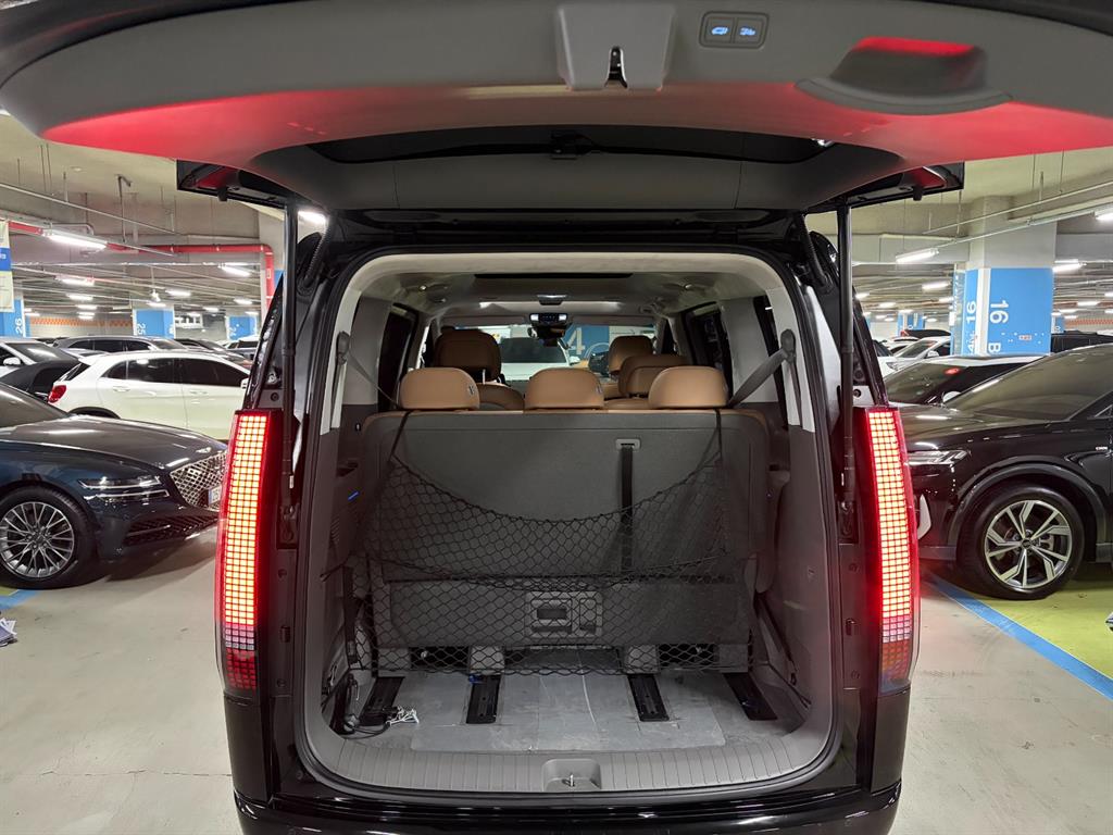 HYUNDAI Staria 2022 Negro - Importación desde Corea - HF Imports Iquique - Foto 19