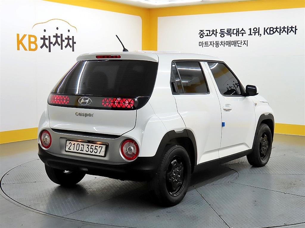 HYUNDAI Casper - Vista 4