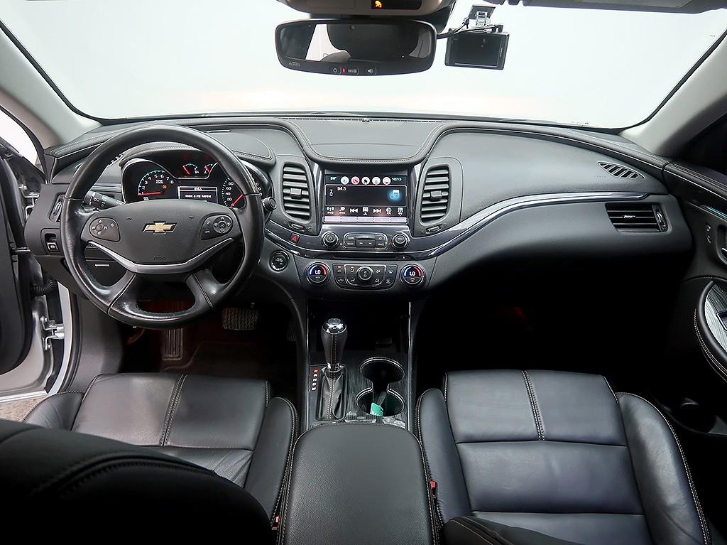 Chevrolet Impala - Vista 9