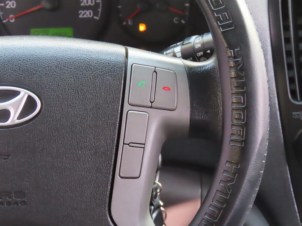 HYUNDAI Starex 2012 Gris - Importación desde Corea - HF Imports Iquique - Foto 13