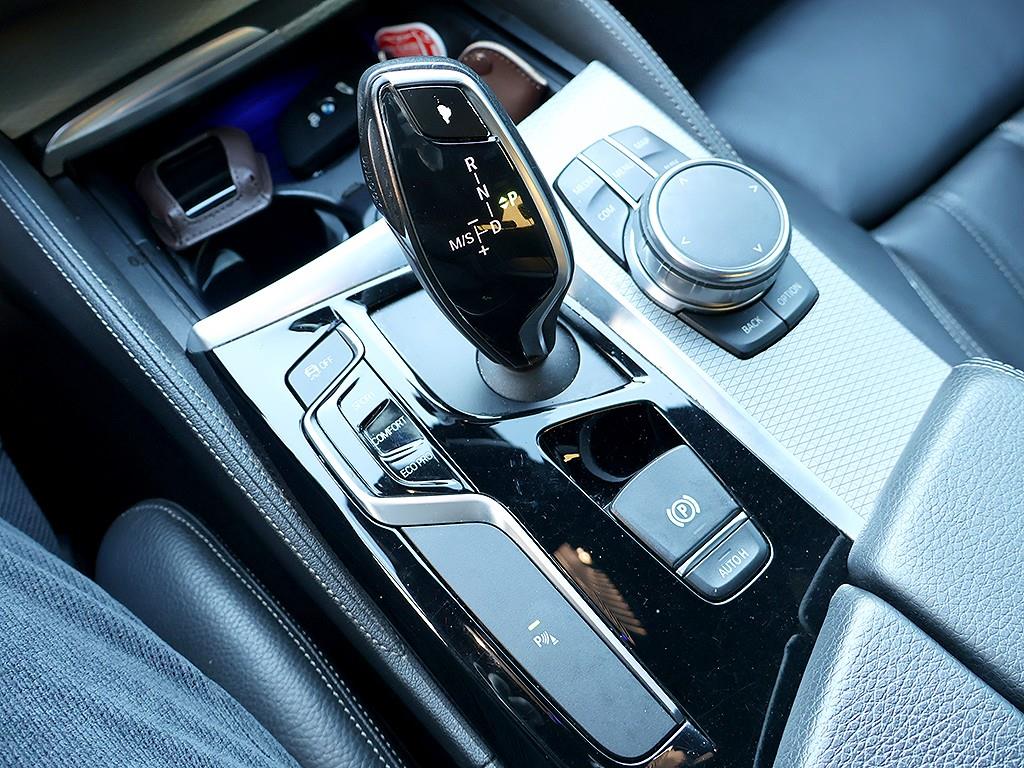 BMW 5 Series 2018 Blanco - Importación desde Corea - HF Imports Iquique - Foto 7