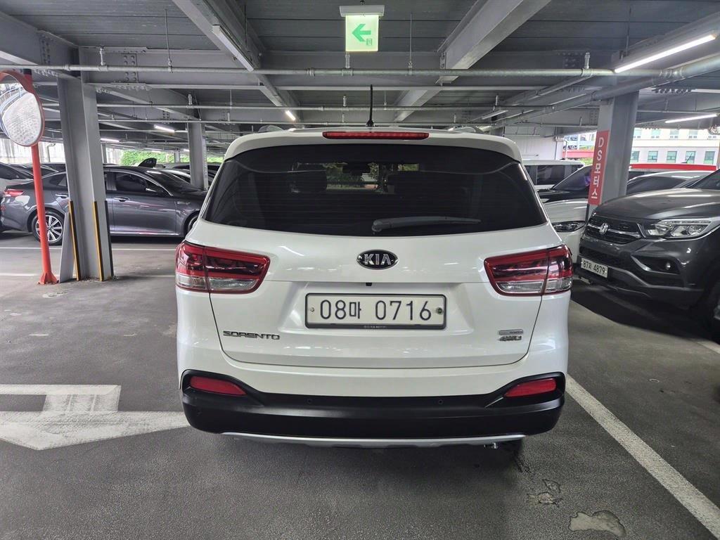 KIA Sorento - Vista 5