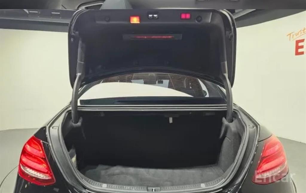 Mercedes Benz E class 2019 Negro - Importación desde Corea - HF Imports Iquique - Foto 17