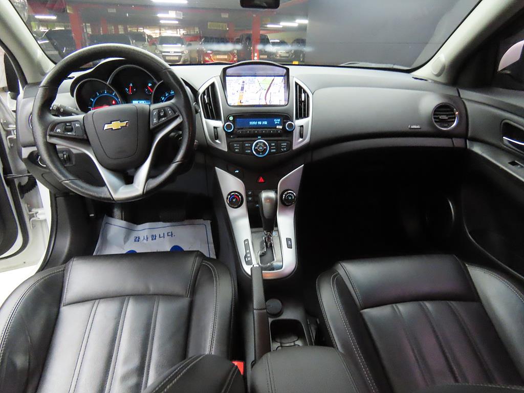 Chevrolet Cruise - Vista 7
