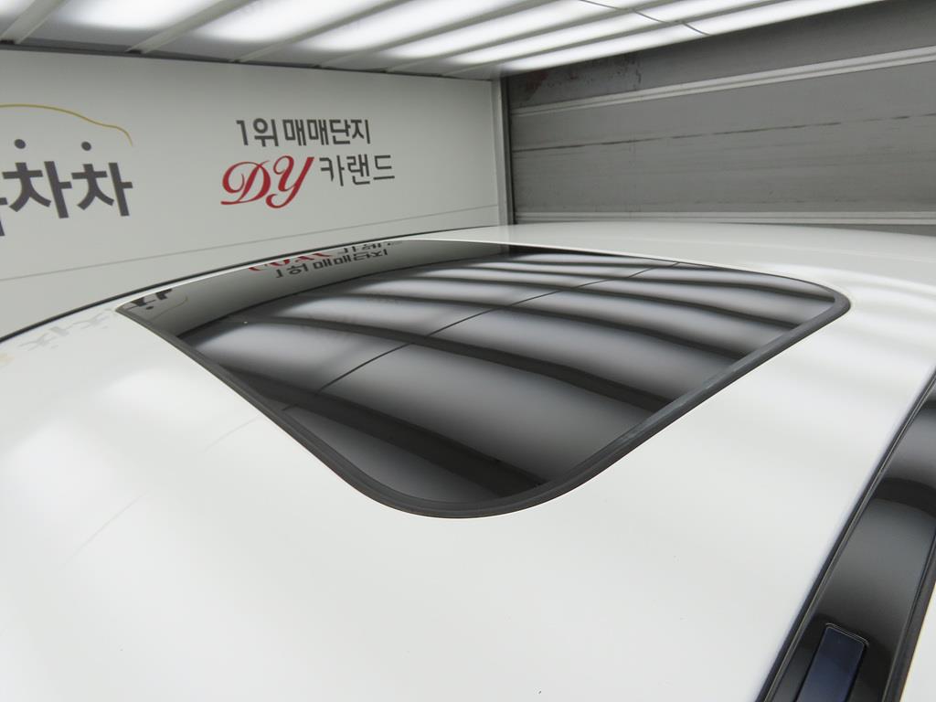 Mercedes Benz C Class 2016 Blanco - Importación desde Corea - HF Imports Iquique - Foto 16