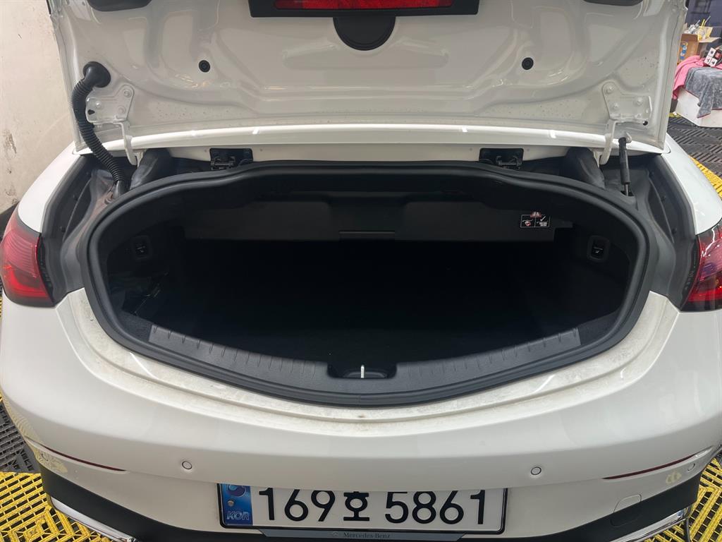 Mercedes Benz CLE Class - Vista 8