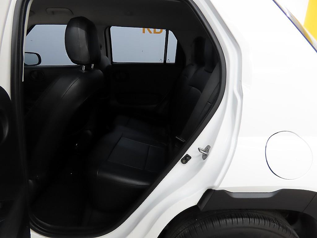 HYUNDAI Casper - Vista 6