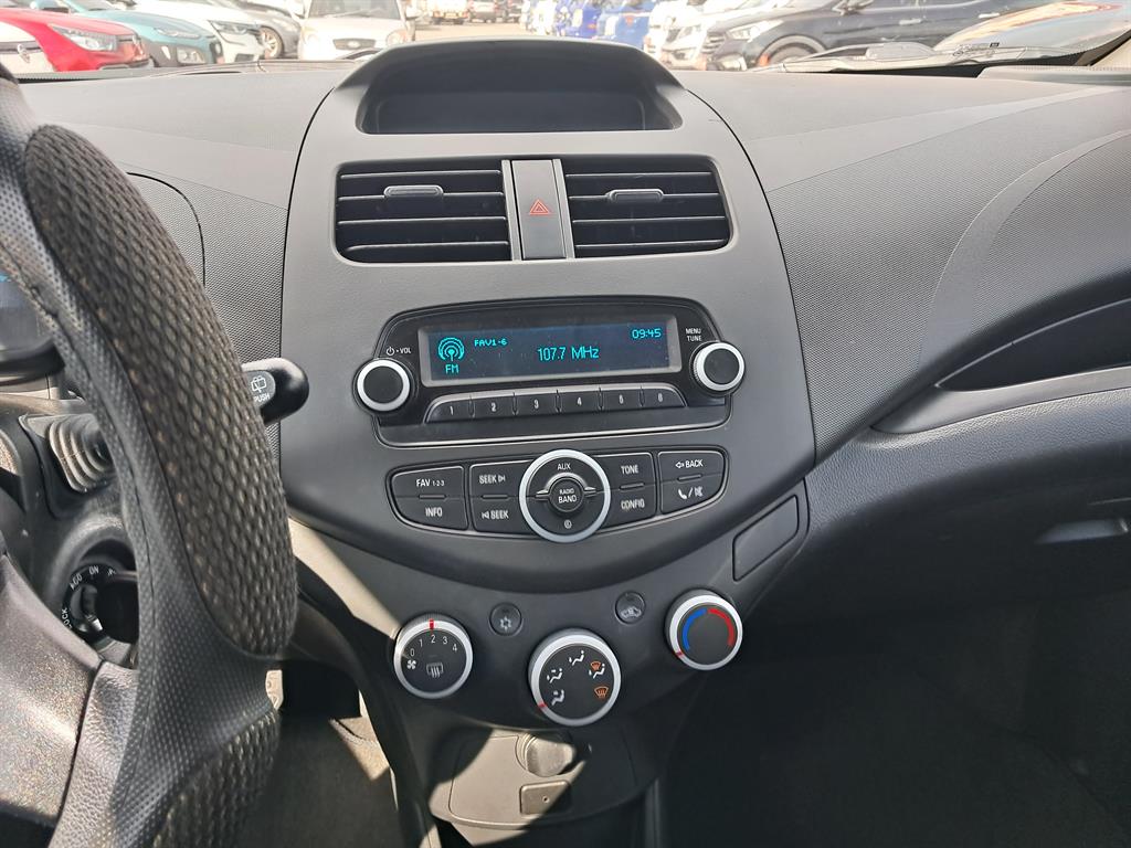 Chevrolet Spark - Vista 7