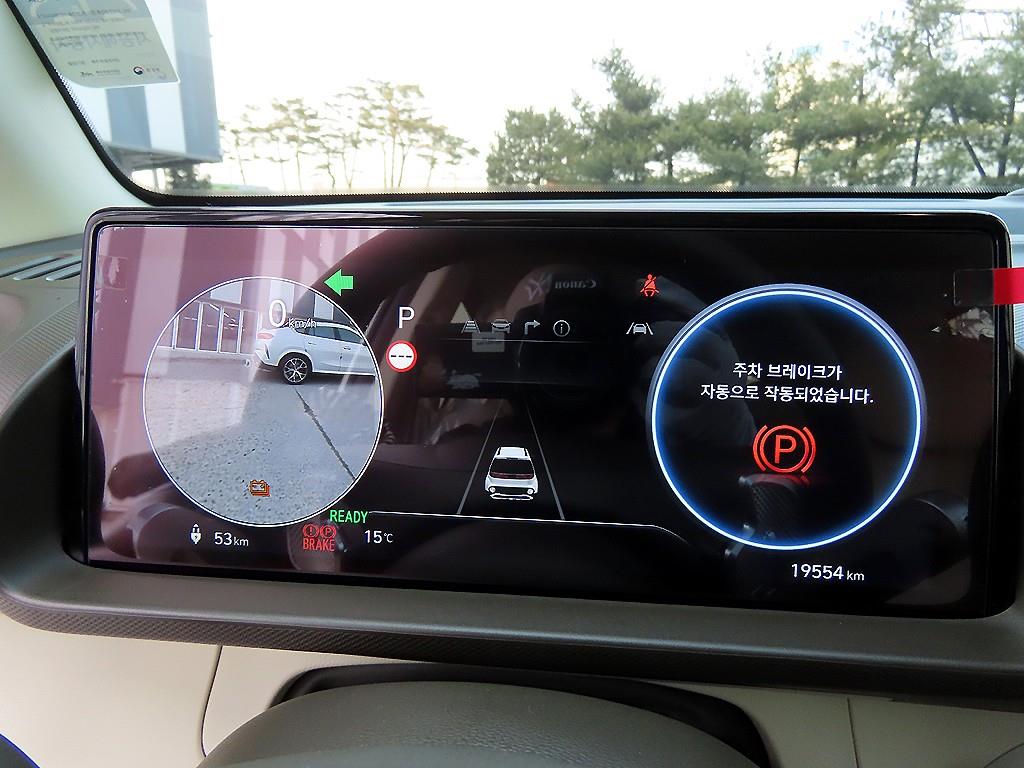 HYUNDAI Casper - Vista 10