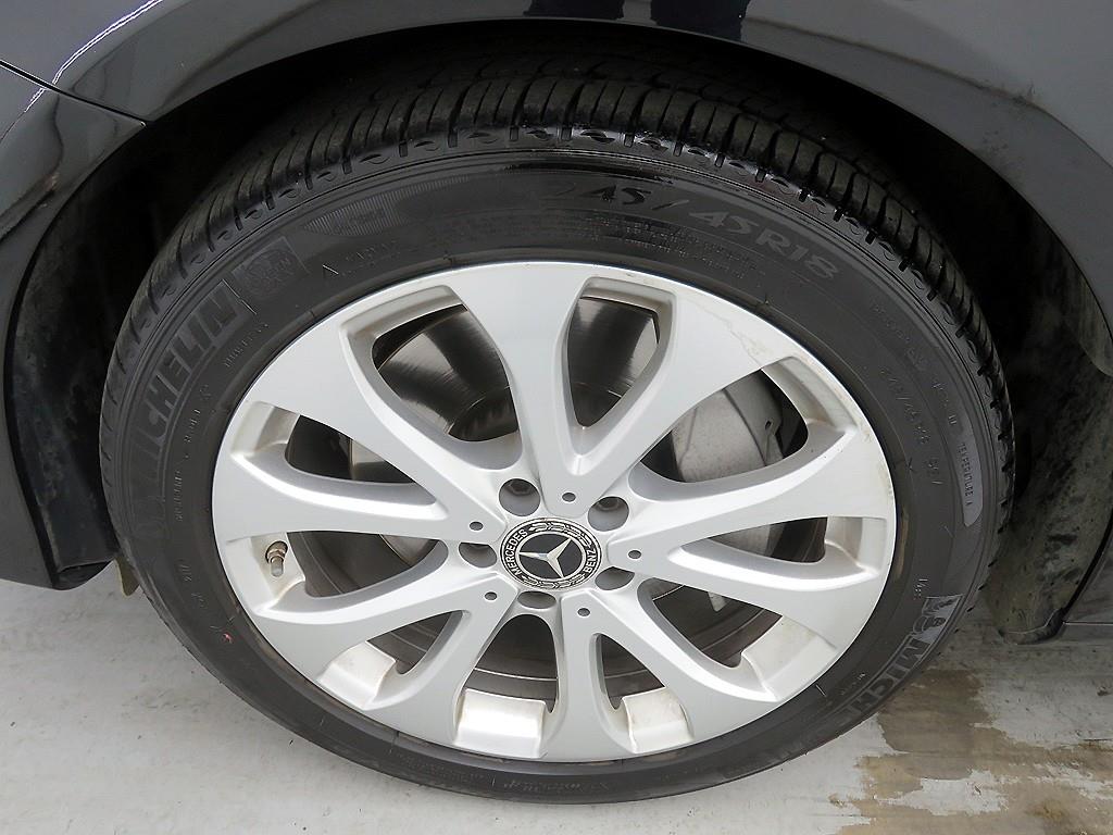 Mercedes Benz E class 2018 Negro - Importación desde Corea - HF Imports Iquique - Foto 20