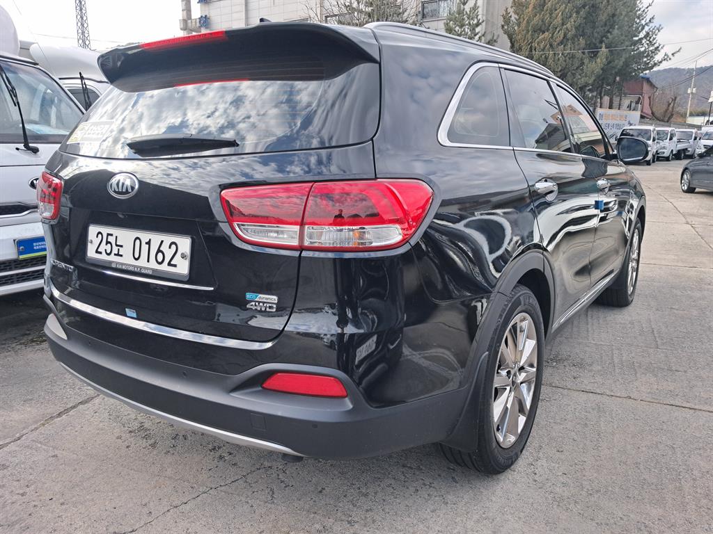 KIA Sorento - Vista 3