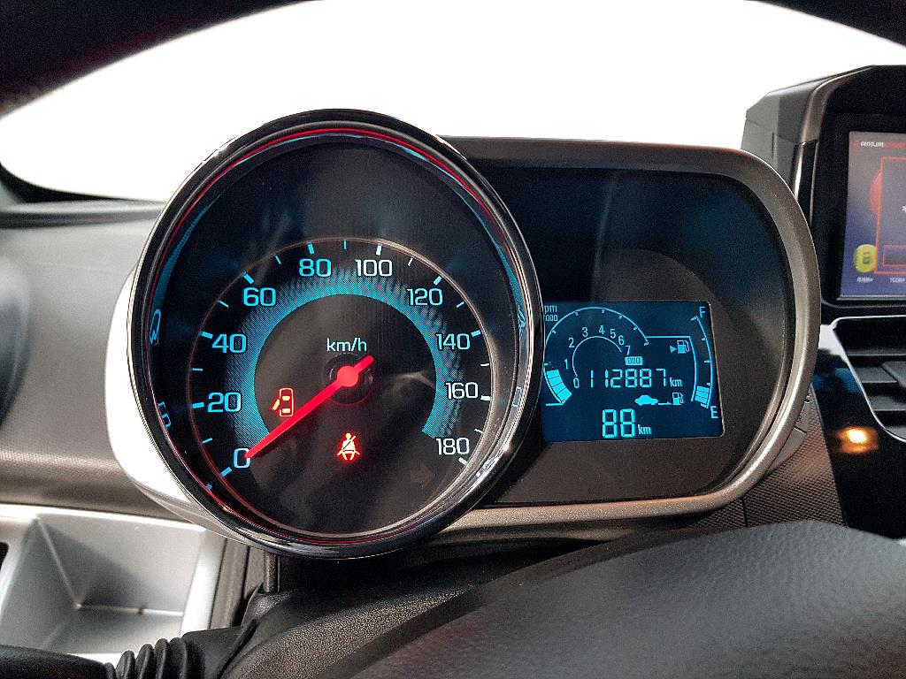 Chevrolet Spark - Vista 7