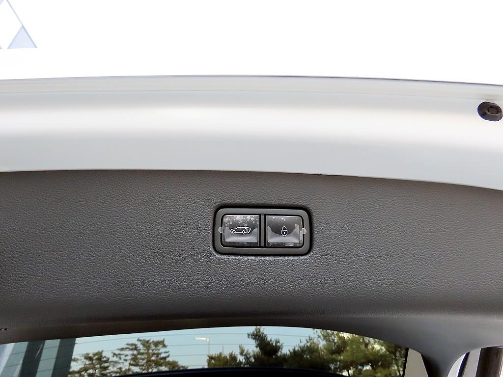 Genesis GV80 2026 Blanco - Importación desde Corea - HF Imports Iquique - Foto 15