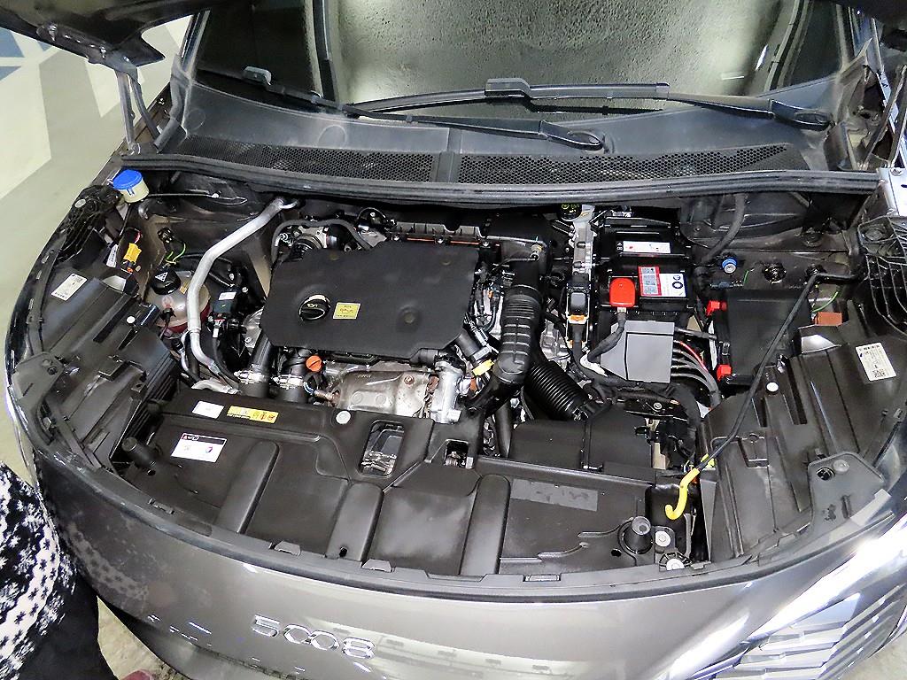 Peugeot 5008 2021 Gris - Importación desde Corea - HF Imports Iquique - Foto 19