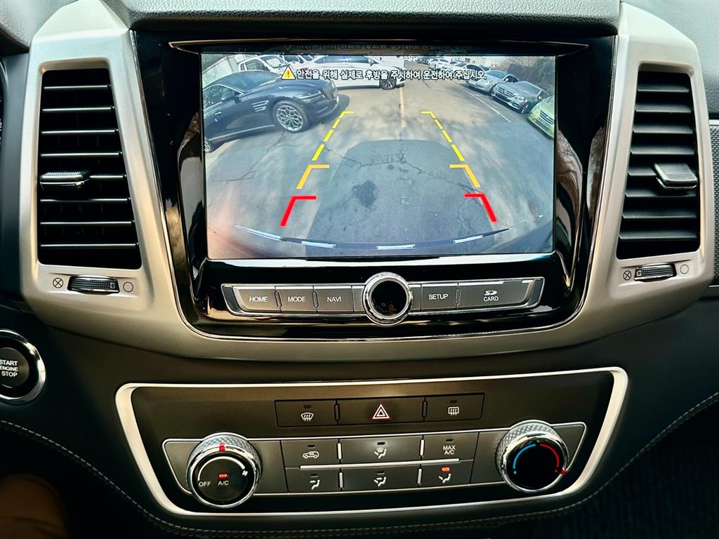 Ssangyong Rexton - Vista 11