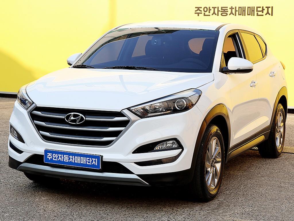 HYUNDAI Tucson - Vista 3