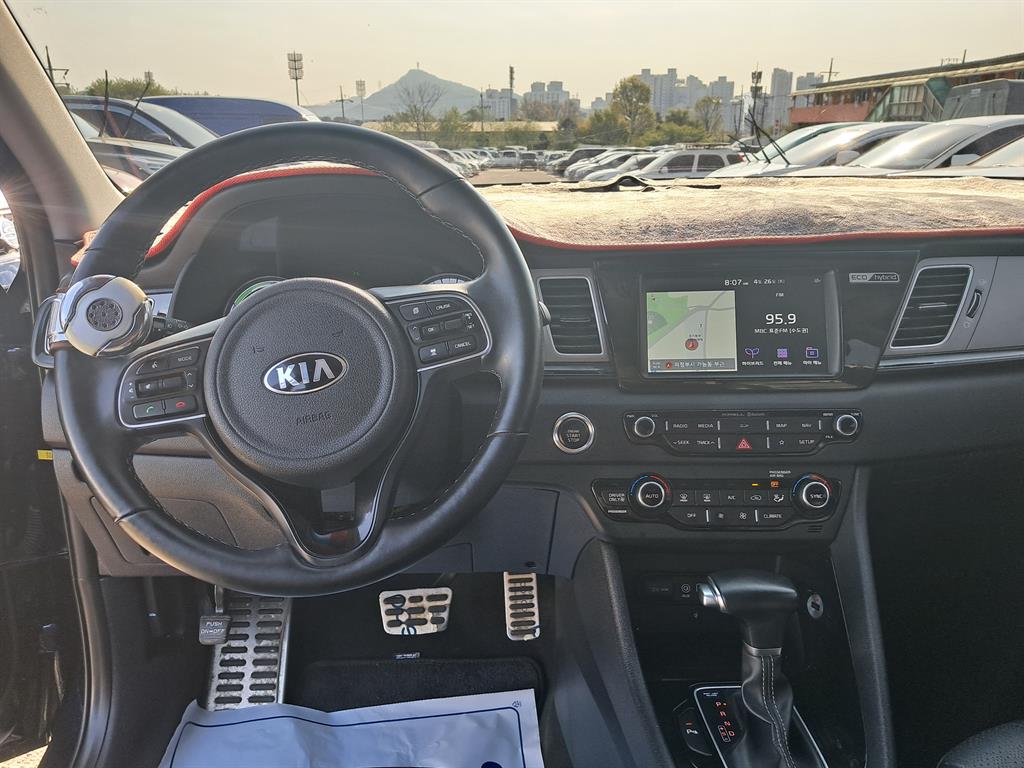 KIA Niro - Vista 5