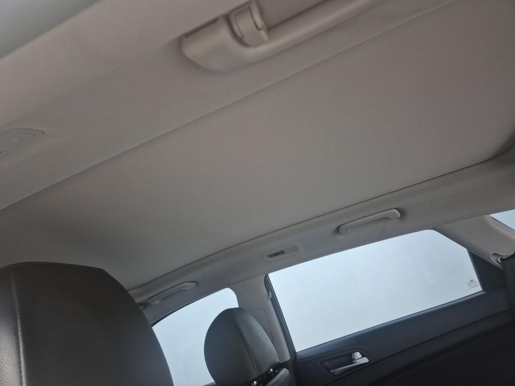 HYUNDAI Tucson - Vista 10