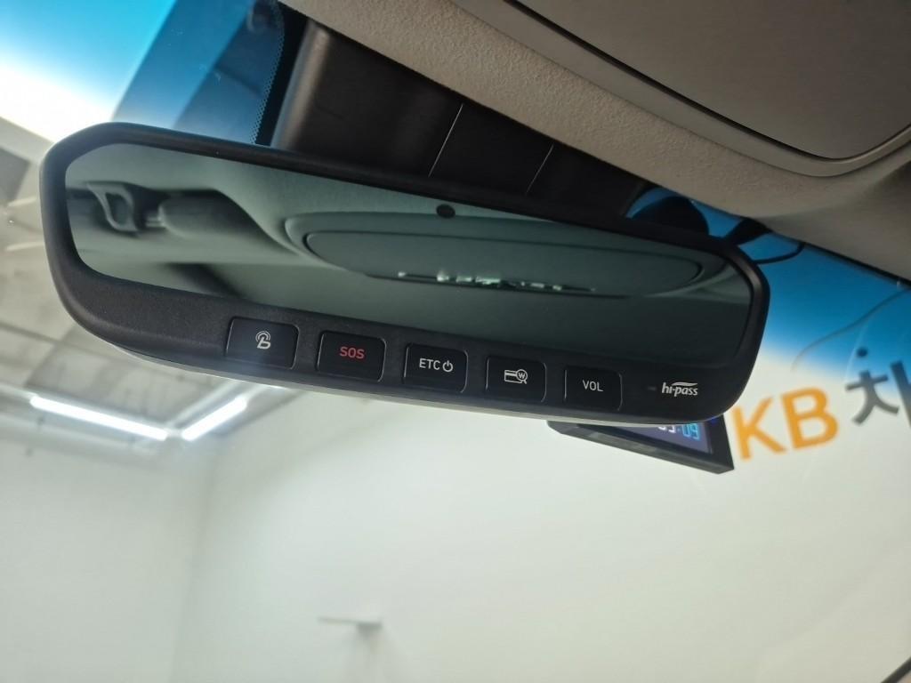 Genesis EQ900 - Vista 10