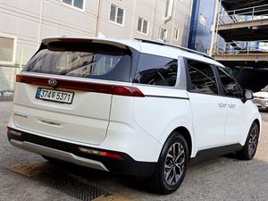 KIA Carnival - Vista 8