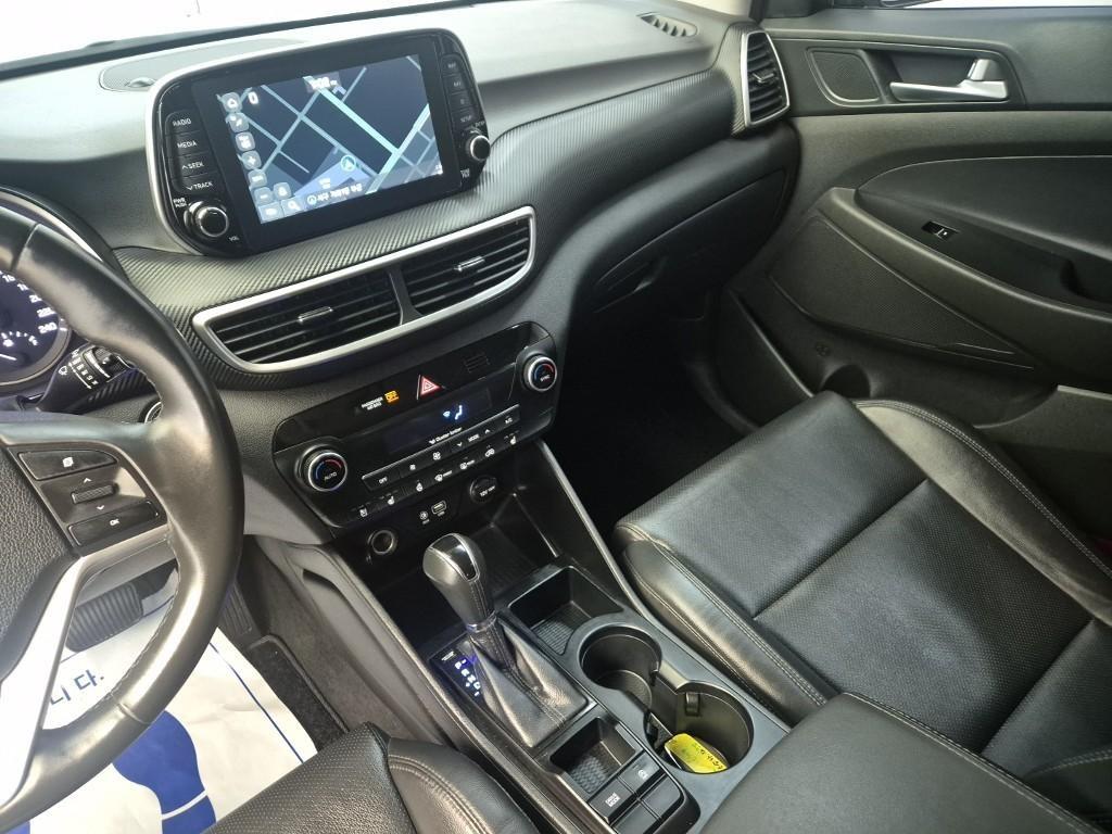 HYUNDAI Tucson - Vista 9