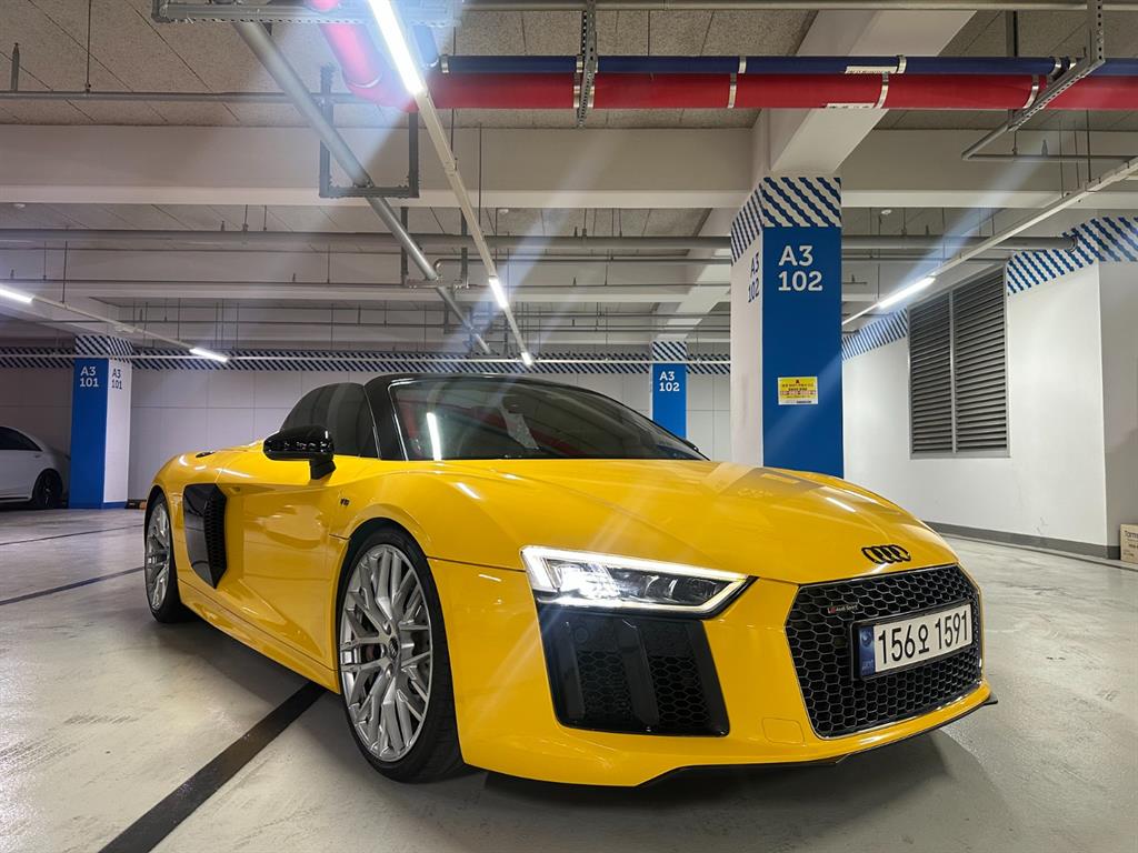 Audi R8 - Vista 4