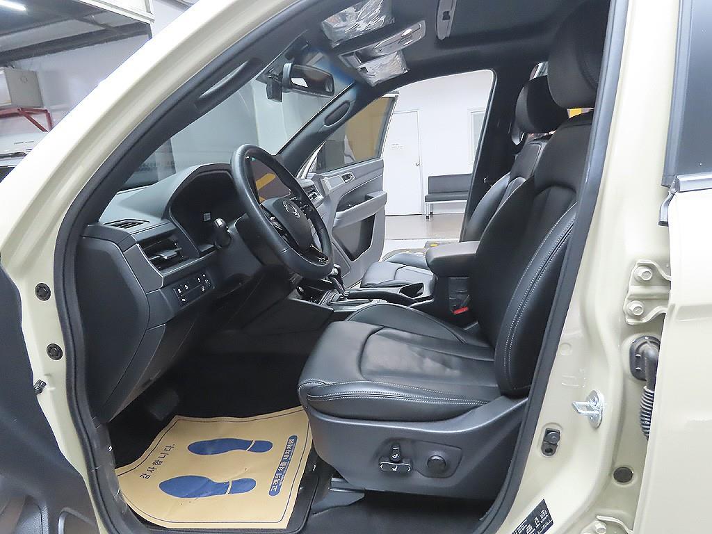 Ssangyong Rexton - Vista 12