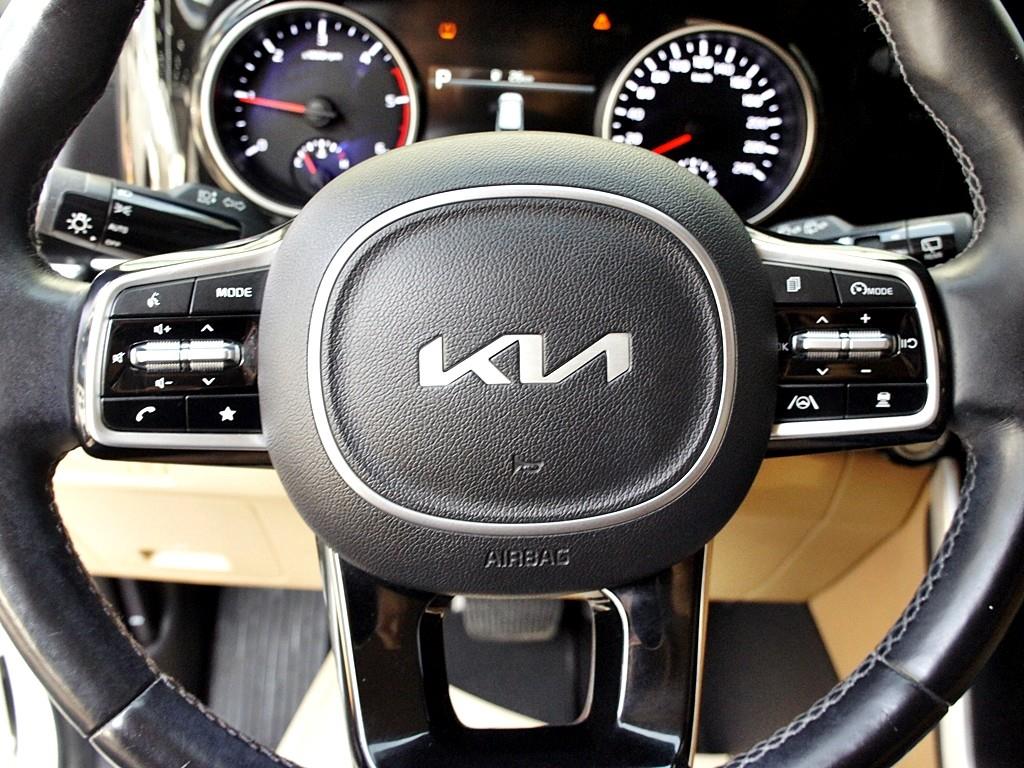 KIA Carnival 2022 the color of pearl - Importación desde Corea - HF Imports Iquique - Foto 8