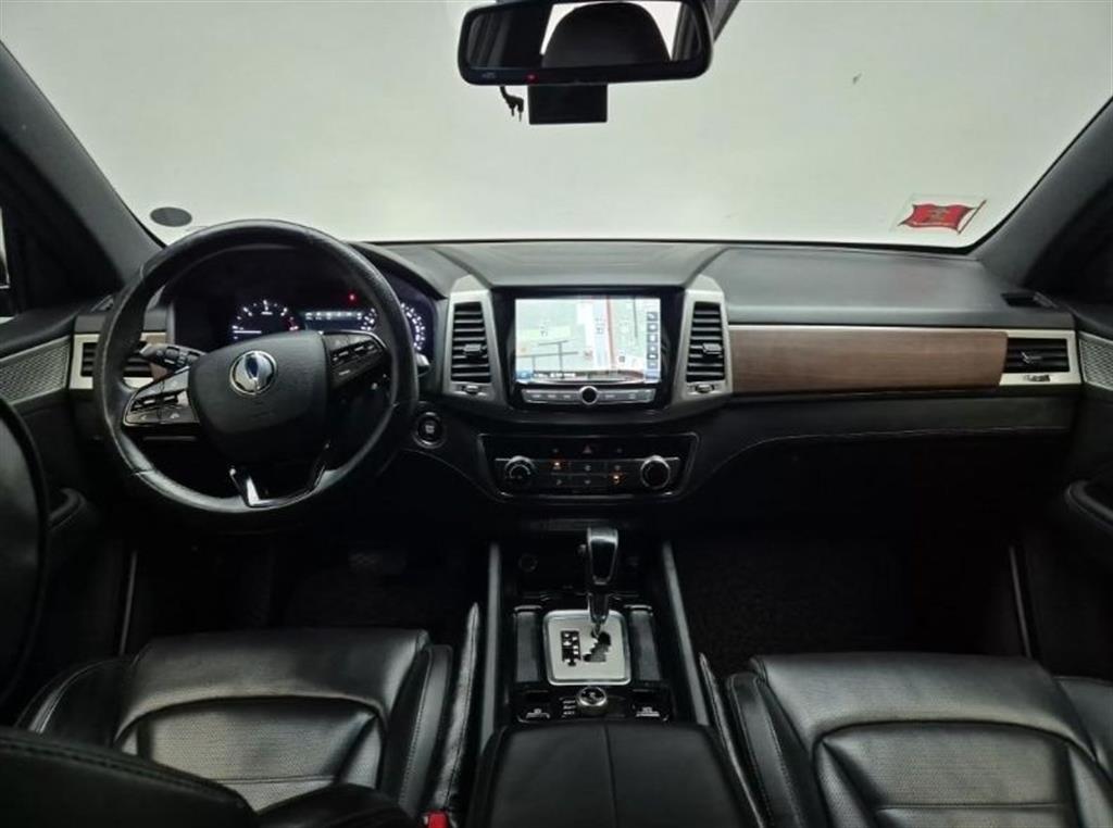 Ssangyong Rexton - Vista 7