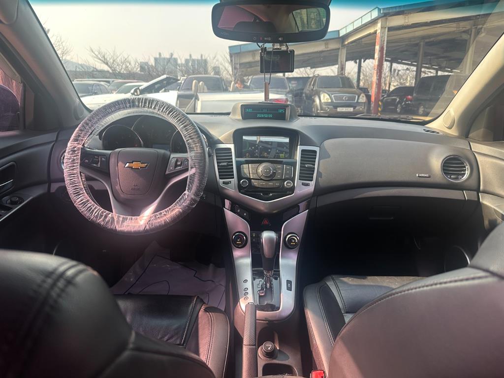 Chevrolet Cruise - Vista 11